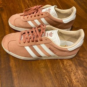 Adidas gazelle pink shoes